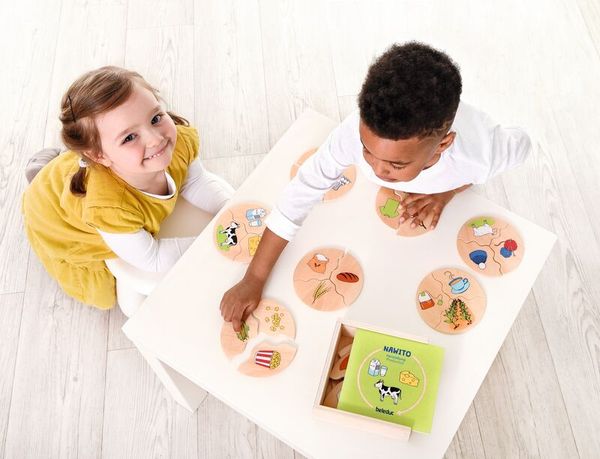 Nawito Puzzle - Herstellung, 10 Puzzles mit je 3 Teilen, ab 4 Jahre Nawito Puzzle - Herstellung, 10 Puzzles mit je 3 Teilen, ab 4 Jahre