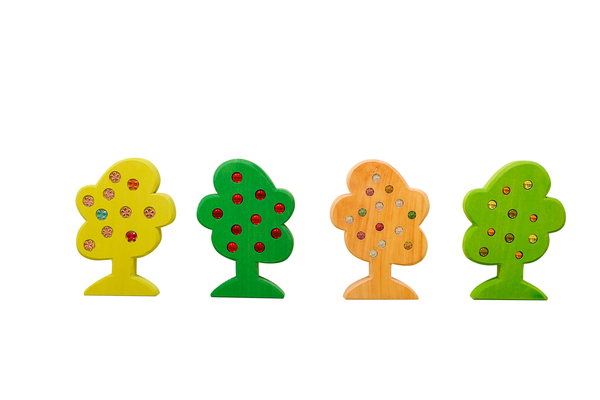 Kinderholzspielzeug, Baumform, bunte Holzbaum, Holzspielzeug, Holzdeko
