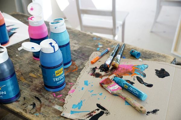 KREUL SOLO GOYA Triton Power Pack Acrylfarbe, 8 x 750 ml KREUL SOLO GOYA Triton Power Pack Acrylfarbe, 8 x 750 ml