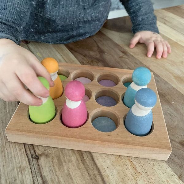 GRIMM´S Sortier-Brettchen Pastell, ab 1 Jahr GRIMM´S Sortier-Brettchen Pastell, ab 1 Jahr