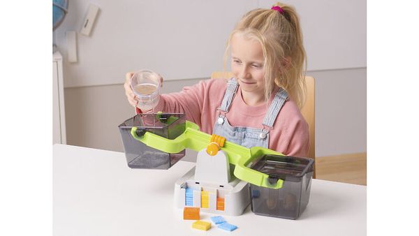 Klassenausstattung Balkenwaage und Gewichte