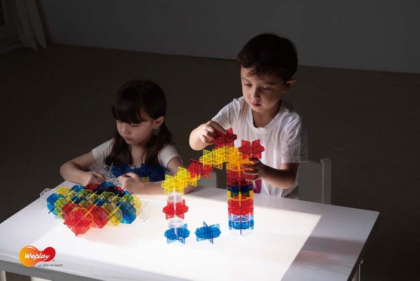 Bausteine Crystal Spectrum Blocks, 32 Bausteine + 6 Vorlagen, ab 3 Jahre Bausteine Crystal Spectrum Blocks, 32 Bausteine + 6 Vorlagen, ab 3 Jahre