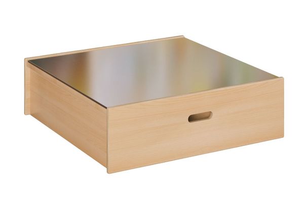 Spielpodestlandschaft mit Teppichoberfläche und Spiegelpodest Spielpodestlandschaft mit Teppichoberfläche und Spiegelpodest