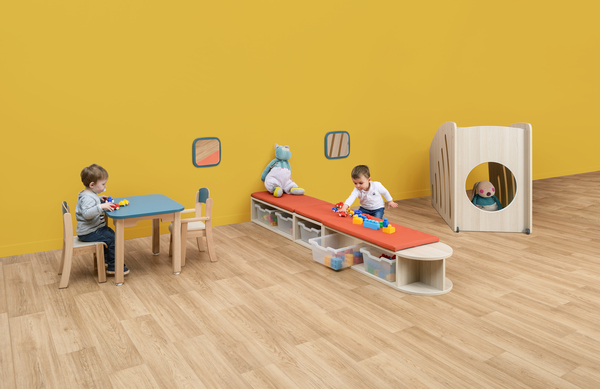 Kinderzimmer, Kleinkind-Spielzeug, Holzboden, Spielbereich, Spielhaus