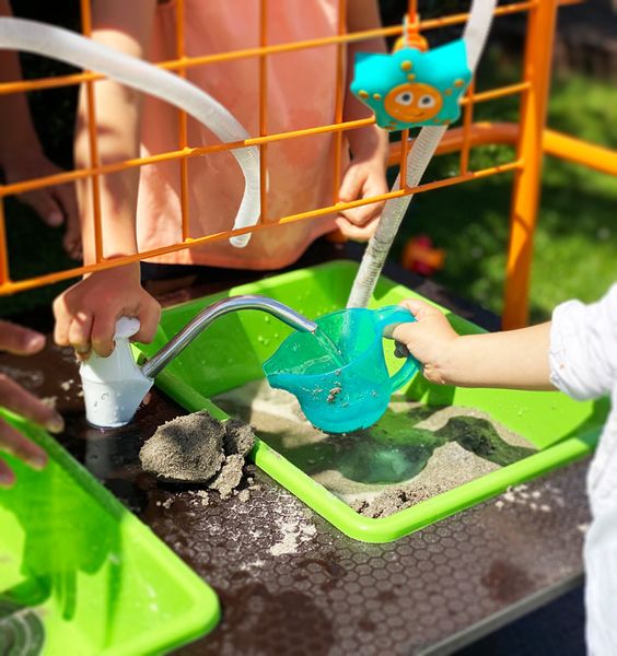 TopPlay Mobiler Sand-Wassertisch "Matsch-Spaß"