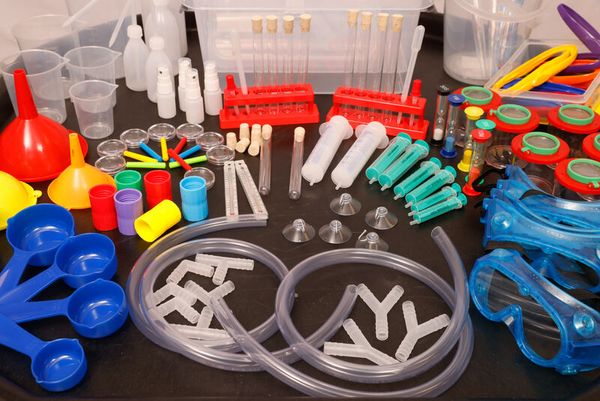 Forscherkoffer "Wasser", 115 Teile Forscherkoffer "Wasser", 115 Teile