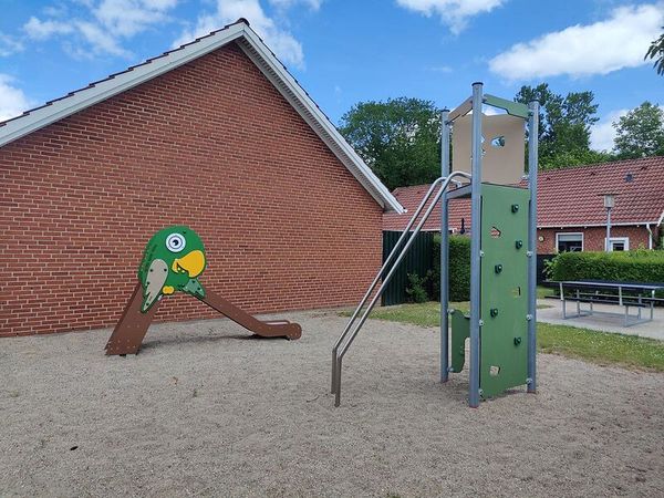 Spielturm Bjork, Fallhöhe 202 cm