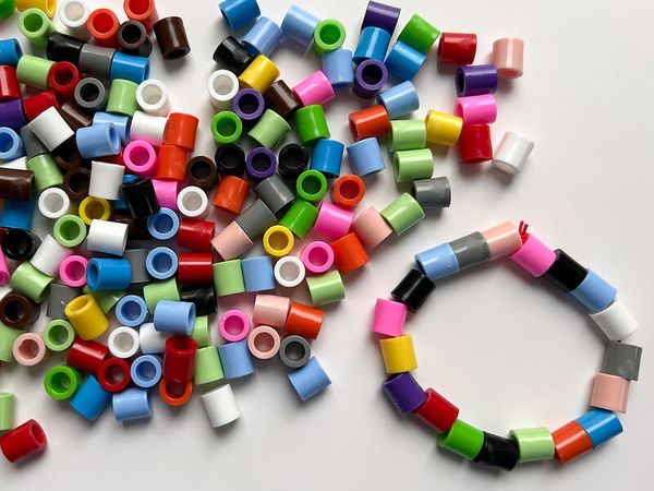 XL-Bügelperlen im Eimer, 14 Farben gemischt, 5.000 Stück