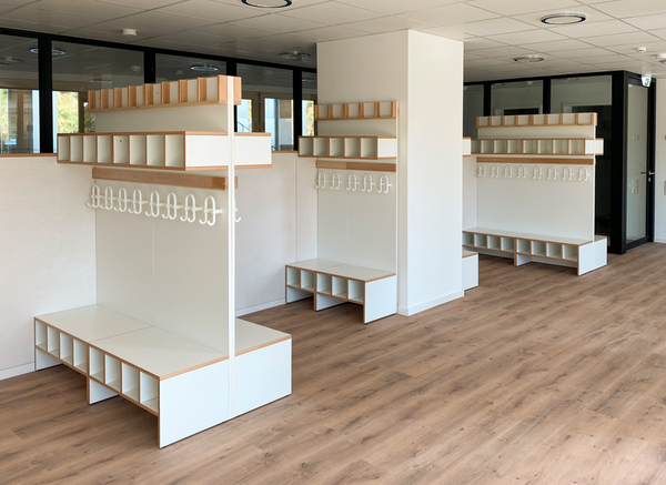 DECOR Garderoben-Kombi 1,  2 x 4 Plätze  DECOR Garderoben-Kombi 1,  2 x 4 Plätze