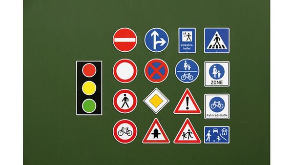 Verkehrszeichen-Satz für die Tafel, 218-teiliges Set