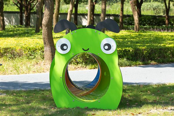 Kriechtunnel Raupe Kriechtunnel Raupe