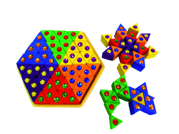 BAUSPIEL Dreiecke mit Funkelsteinen, 100 Bausteine + Holzrahmen BAUSPIEL Dreiecke mit Funkelsteinen, 100 Bausteine + Holzrahmen