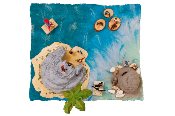 PAPO 3 Piratenfiguren + Schatzkiste, Größe 10 cm PAPO 3 Piratenfiguren + Schatzkiste, Größe 10 cm