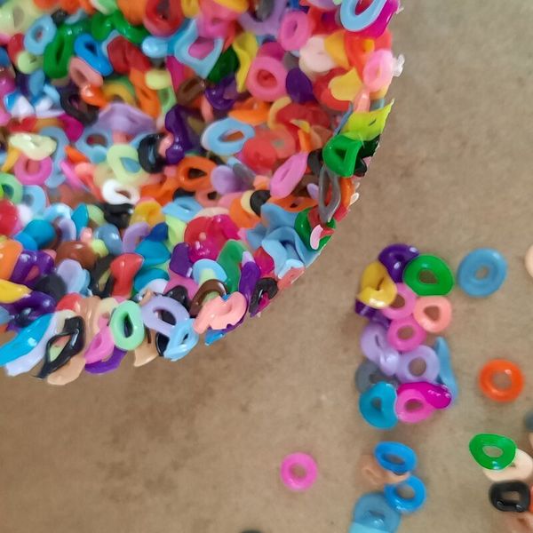 Bügelperlen im Eimer, Perlmut, 20.000 Stück Bügelperlen im Eimer, Perlmut, 20.000 Stück