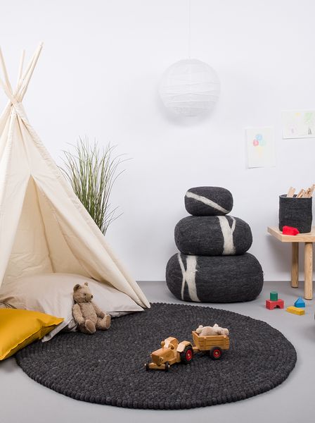 Kinderzimmer, Teppich, Steinrost, Tipi, Spielzeug