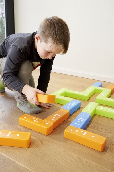 2 in 1 Tower & Domino