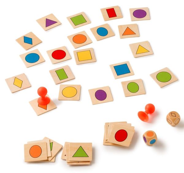 TOYS FOR LIFE stack the shape - Farben und Formen kombinieren, ab 3 Jahre