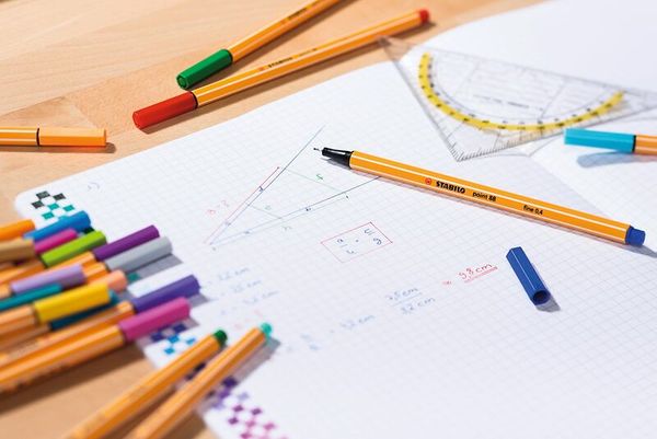 STABILO Fineliner point 88, Grundfarben-Set, 10 Stück STABILO Fineliner point 88, Grundfarben-Set, 10 Stück