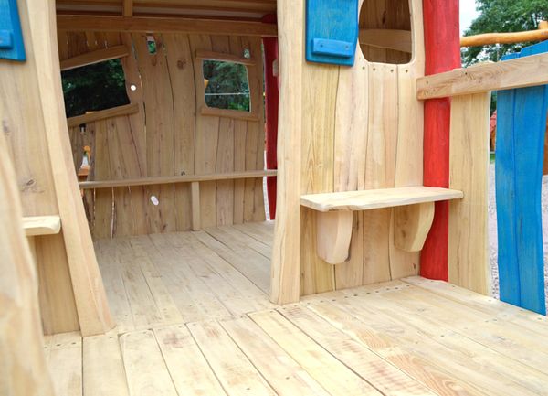 Holz, Spielhaus, Spielplatz, Natürliche Farben, Holzplanken