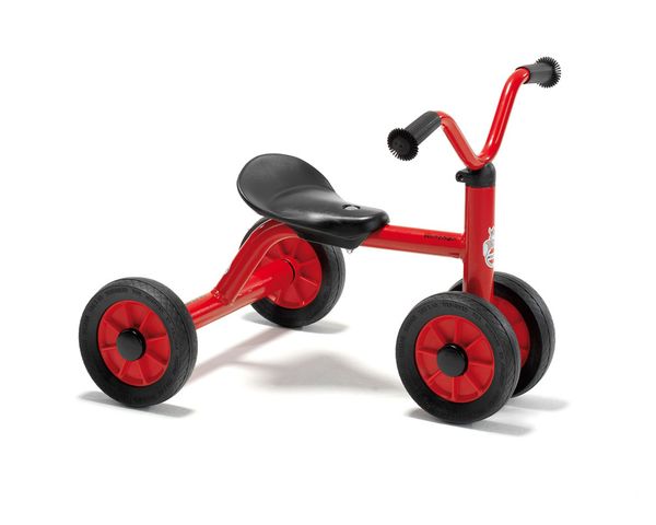 Trike, Fahrrad, Kinderfahrzeug, Roter Rahmen, Schwarze Reifen