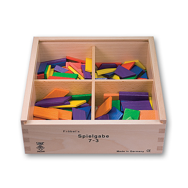 holzbox, geospielsteine, bunte fliesen, pädagogisches spielzeug, spielsachen aus holz