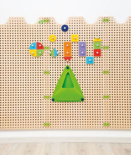 Kletterwand, Klettergrube?, Kletter-Pad, Pegboard, Kletterspielzeug