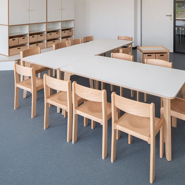 DECOR Rechtecktisch, 80 x 140 cm, Tischhöhe wählbar DECOR Rechtecktisch, 80 x 140 cm, Tischhöhe wählbar