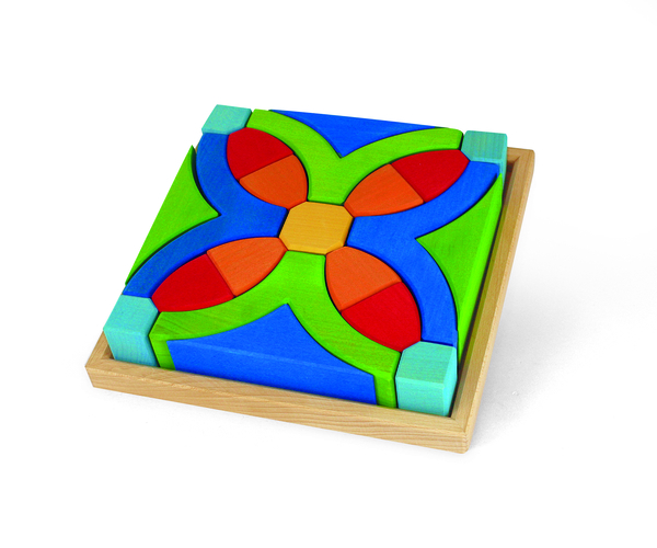 Holzspielzeug, Puzzlespiel, Farbspiel, quadratisches Puzzle, Kaleidoskop-Form