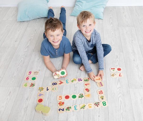 Dominext Obst & Gemüse, aus Holz, Zahlen 1-10, ab 4 Jahre Dominext Obst & Gemüse, aus Holz, Zahlen 1-10, ab 4 Jahre