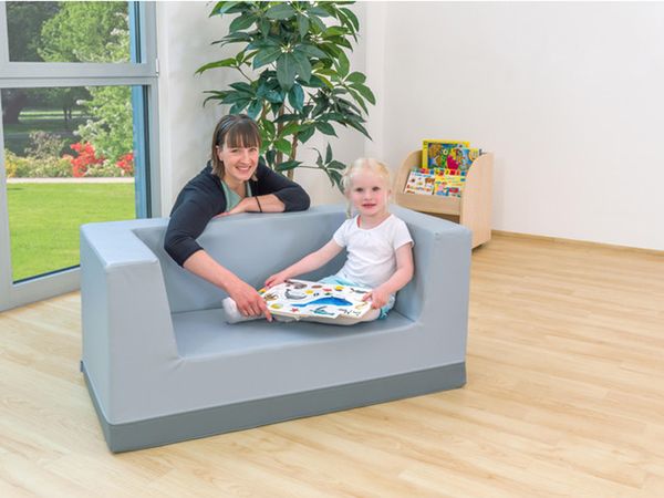 Sofa mit Rückenlehne und Armstützen, Kunstleder