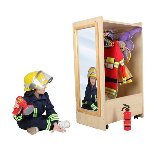 Kleiderschrank, Feuerwehr, Spielzeug, Feuerwehrhelm, Feuerlöscher