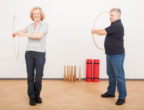 Gymnastikreifen Holz, 3er-Set (60/ 70/ 80 cm) Gymnastikreifen Holz, 3er-Set (60/ 70/ 80 cm)