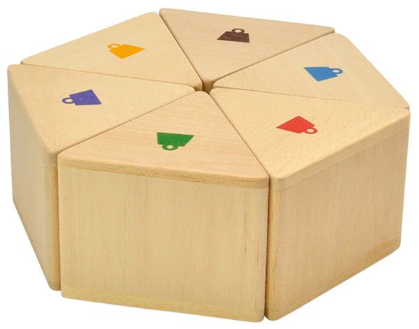 holz, puzzle,  stacking, tortenform?, geometrisch