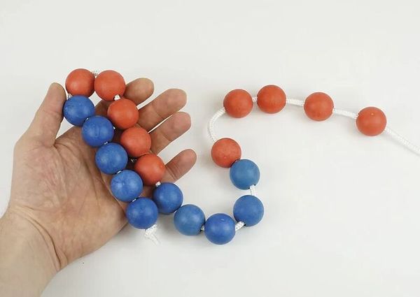 rote Perlen, blaue Perlen, Halskette, Kordelkette, Gemischte Perlen