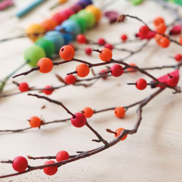 GRIMM´S 180 Holzperlen, Ø 2 cm, ab 3 Jahre GRIMM´S 180 Holzperlen, Ø 2 cm, ab 3 Jahre