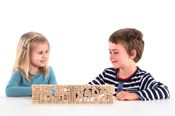 Re-Wood Stapelzahlen, 170er Set, im Baumwollbeutel Re-Wood Stapelzahlen, 170er Set, im Baumwollbeutel