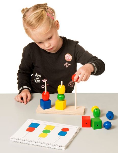 TOYS FOR LIFE build the tower - Türme bauen, ab 3 Jahre