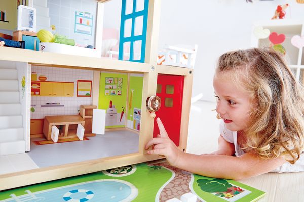 HAPE Puppen-Villa, Holz, Maße: 73 x 90 x 56 cm HAPE Puppen-Villa, Holz, Maße: 73 x 90 x 56 cm