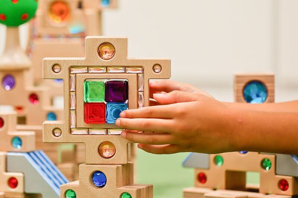 REGENBOGENLAND Atlantis, 12 Bausteine + Kasten REGENBOGENLAND Atlantis, 12 Bausteine + Kasten