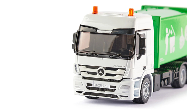 Lkw, Mercedes, Kühltransporter, Hingucker, Truck mit grünem Auflieger
