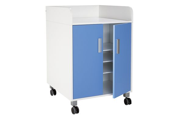 Modulare Wickelkommode mit Türen und Rollen, 70 cm Modulare Wickelkommode mit Türen und Rollen, 70 cm