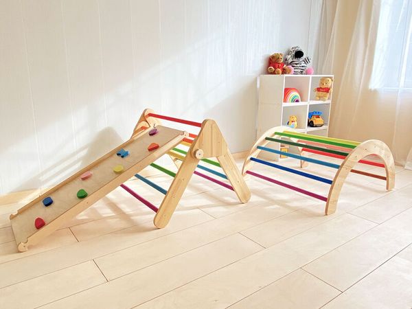 3-teiliges Pikler Kletterset (Kletterdreieck, Kletterbogen, Rutsch-/Kletterbrett) 3-teiliges Pikler Kletterset (Kletterdreieck, Kletterbogen, Rutsch-/Kletterbrett)