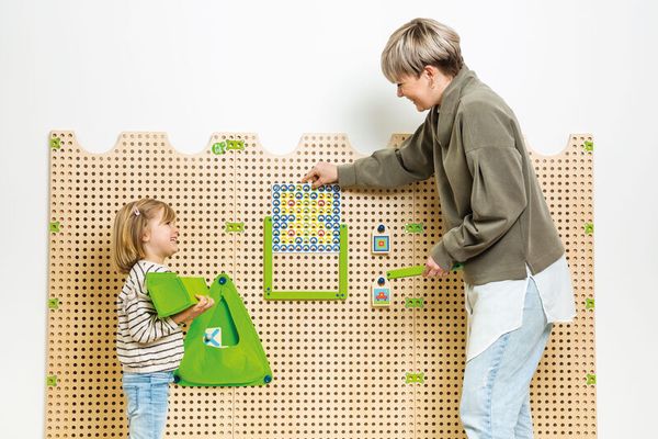 PLUG IT TicTacToe und Steckspiel Set, 178-tlg. PLUG IT TicTacToe und Steckspiel Set, 178-tlg.