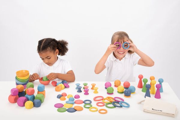 Kleinkind Spielzeug, Sortier-Set, Buntes Lösespiel, Pegel-Teile, Holz- oder Kunststoffformen