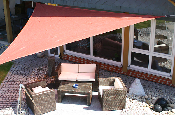 SonnenSchirm, Terrassenmöbel, Sitzgruppe, Korbgeflecht, Garten