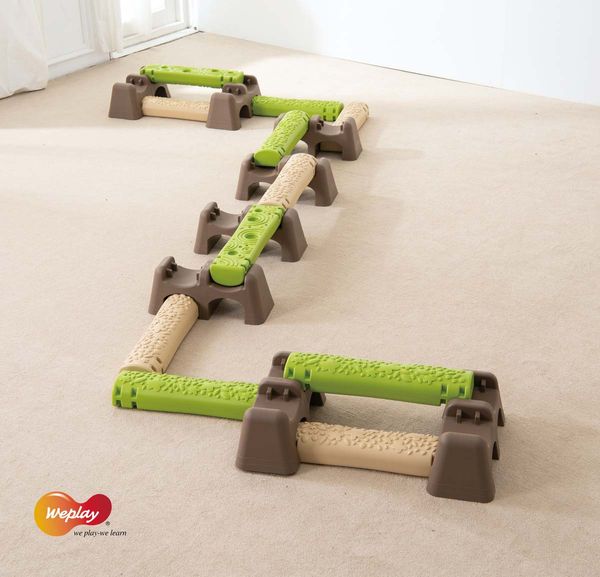 Kletterstangen, Spielset, Klett-/Griffstangen, Baustein-Training, Kinderaktivität