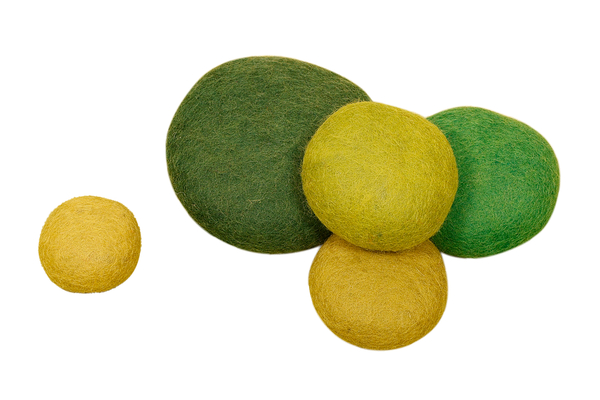 felt balls, bunte Bälle, Filzknäuel, Filzkugeln, Dekorative Kugeln