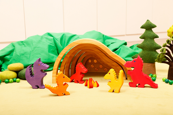 BAUSPIEL Drachenhöhle aus Holz BAUSPIEL Drachenhöhle aus Holz