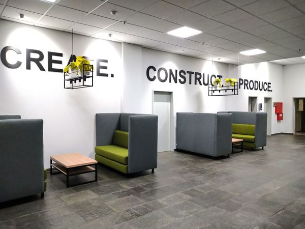 Akustiksofa Komfort, SH 45 cm - Kunstleder, Bezugfarbe wählbar Akustiksofa Komfort, SH 45 cm - Kunstleder, Bezugfarbe wählbar