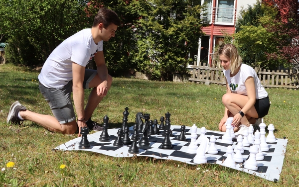 ALLDORO XXL Gartenschach, ca. 158 x 158 cm ALLDORO XXL Gartenschach, ca. 158 x 158 cm